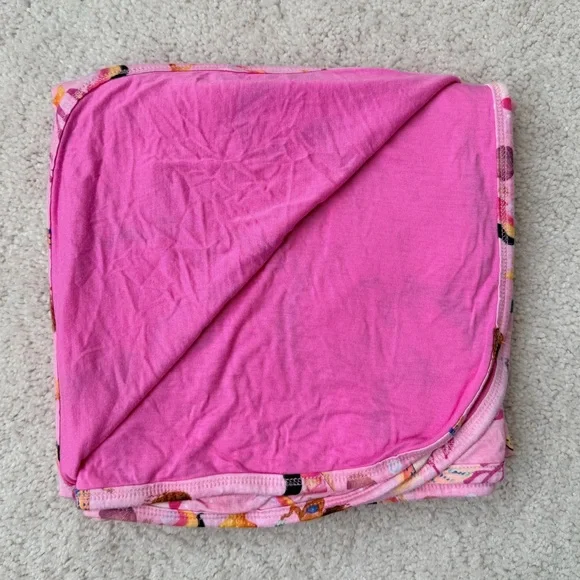 Posh Peanut x Disney’s The Little Mermaid Classic Reversible Patoo - 40”x40” - Picture 3 of 6